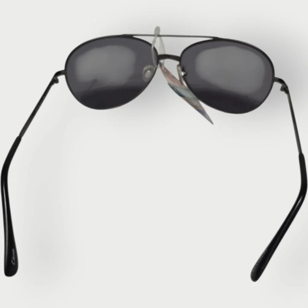 VINTAGE Foster Grant Aviator Sunglasses Black Metal Frame Gray Lenses New Tags‎
